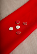 Bouton Rouge Passion Flamenco à paillettes dorées 12 mm