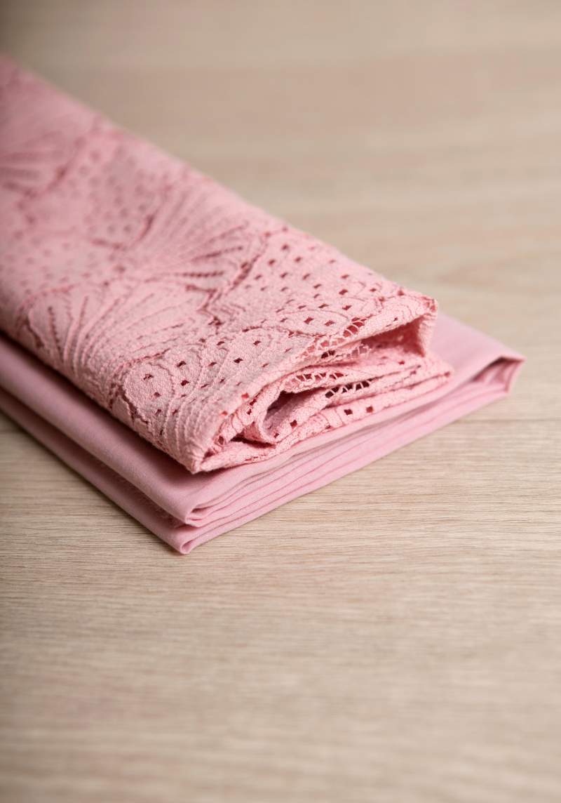 Tissu dentelle coquillage Rose Romance - par 10 cm