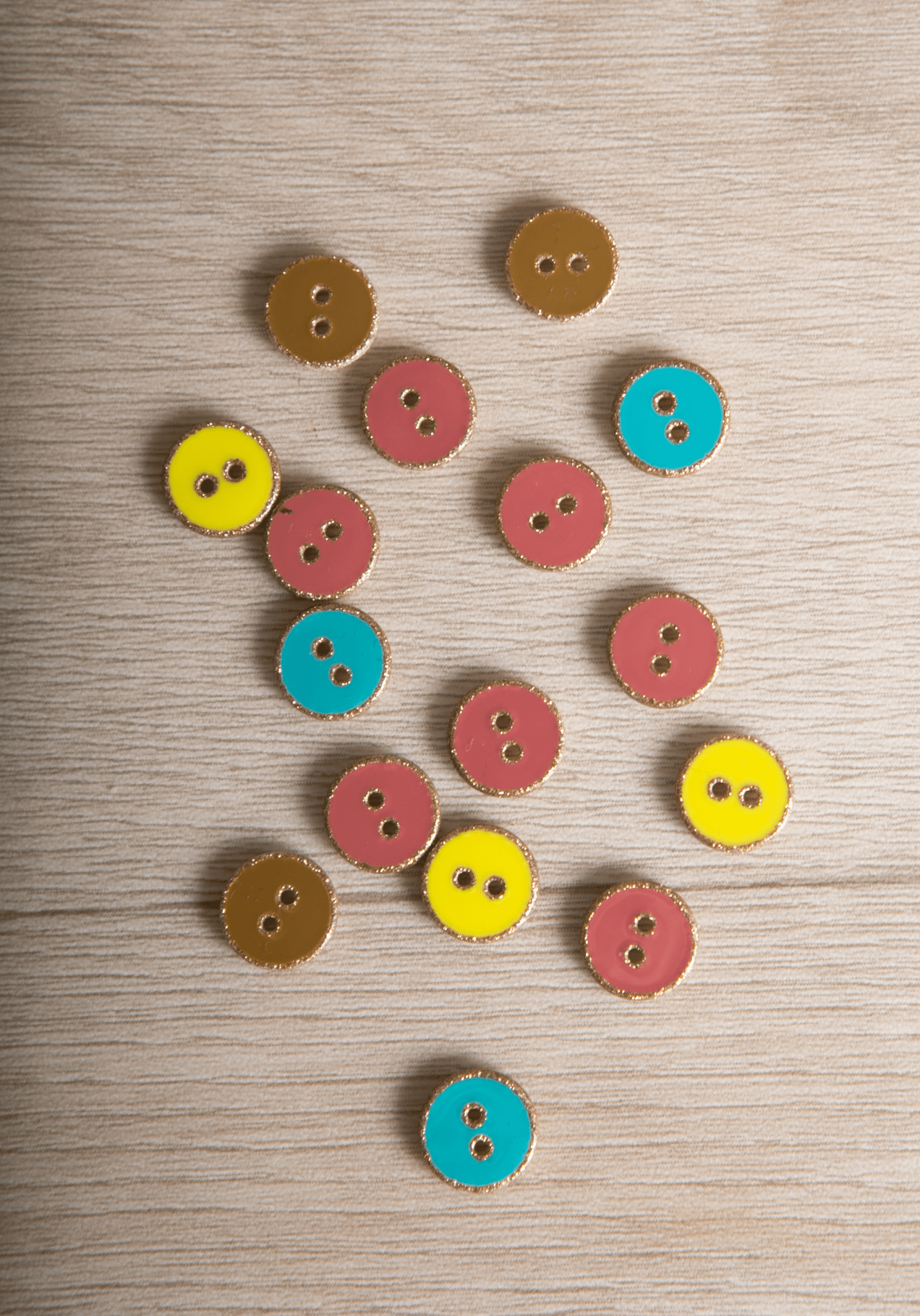 Bouton à paillettes dorées 12 mm - Plusieurs couleurs - Maison Fauve