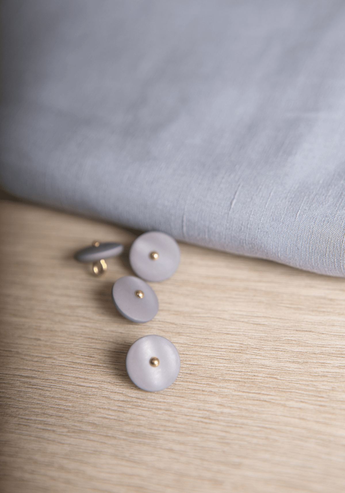 Bouton à queue en nacre Wink Mat - 12 ou 15 mm - Plusieurs coloris - Maison Fauve