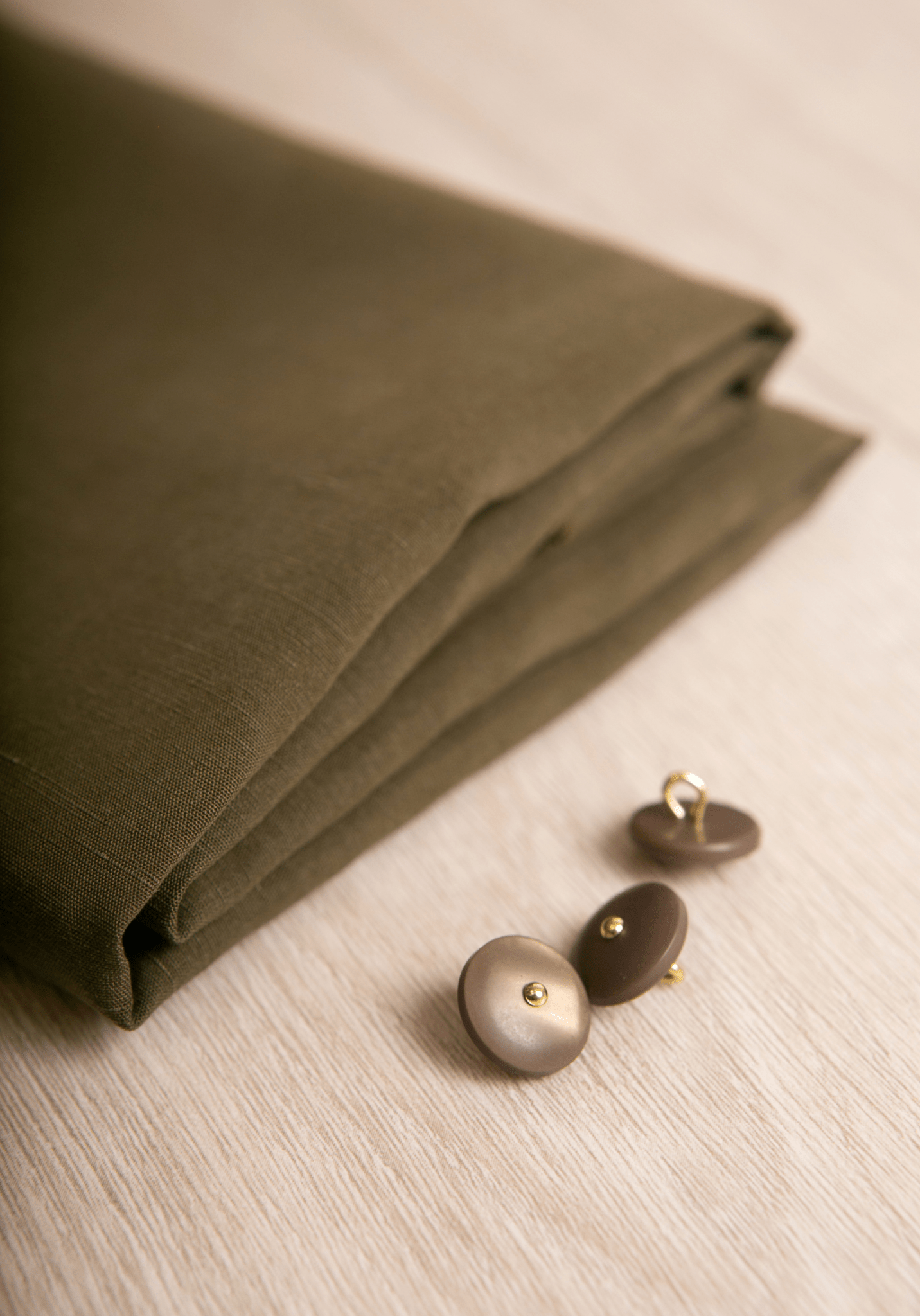 Bouton à queue en nacre Wink Mat - 12 ou 15 mm - Plusieurs coloris - Maison Fauve