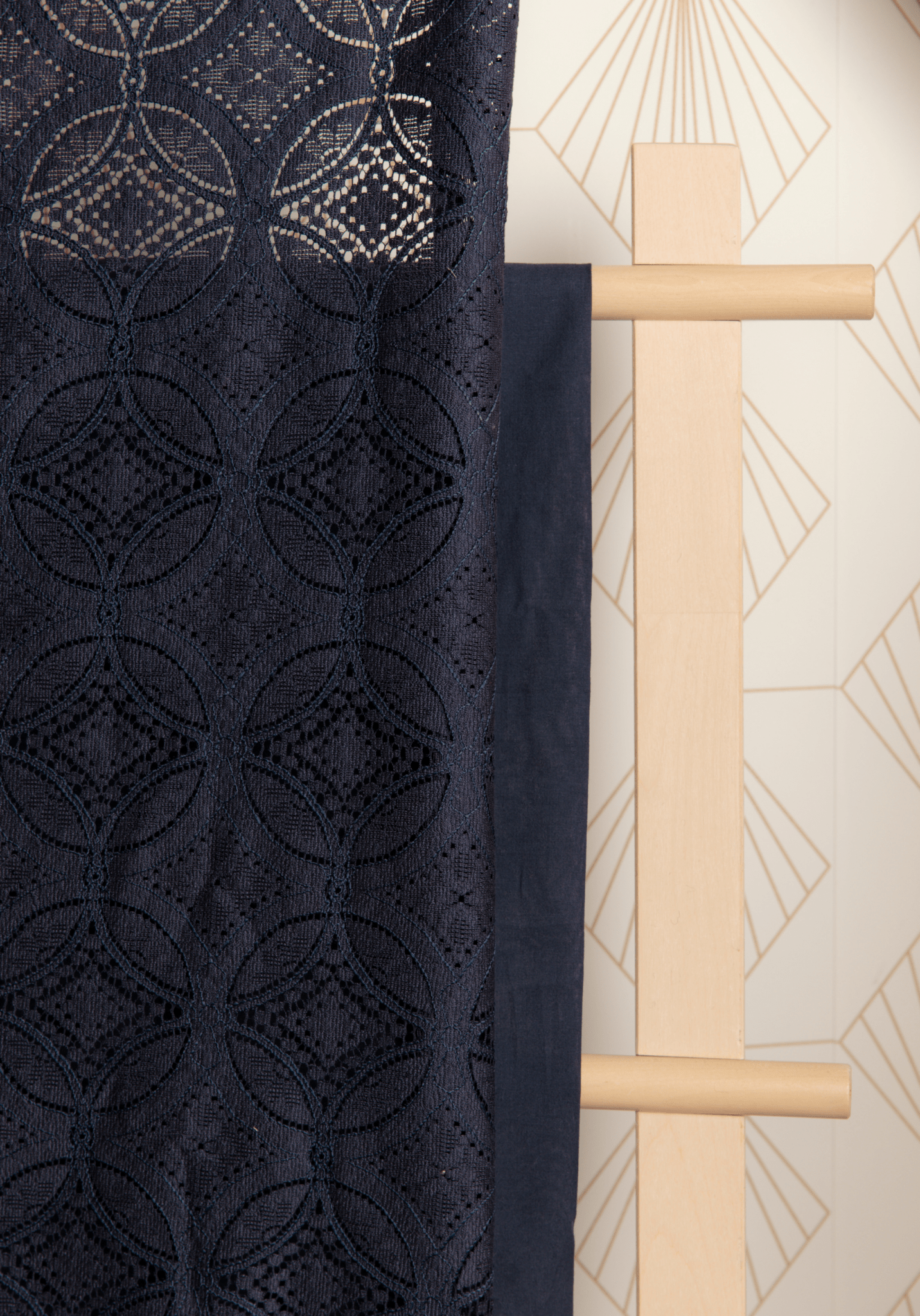 COUPON 30 cm - Tissu dentelle Botanica - Smoky Blue - Maison Fauve
