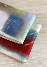 Tissu crêpe de viscose imprimée Graffiti - 2 coloris