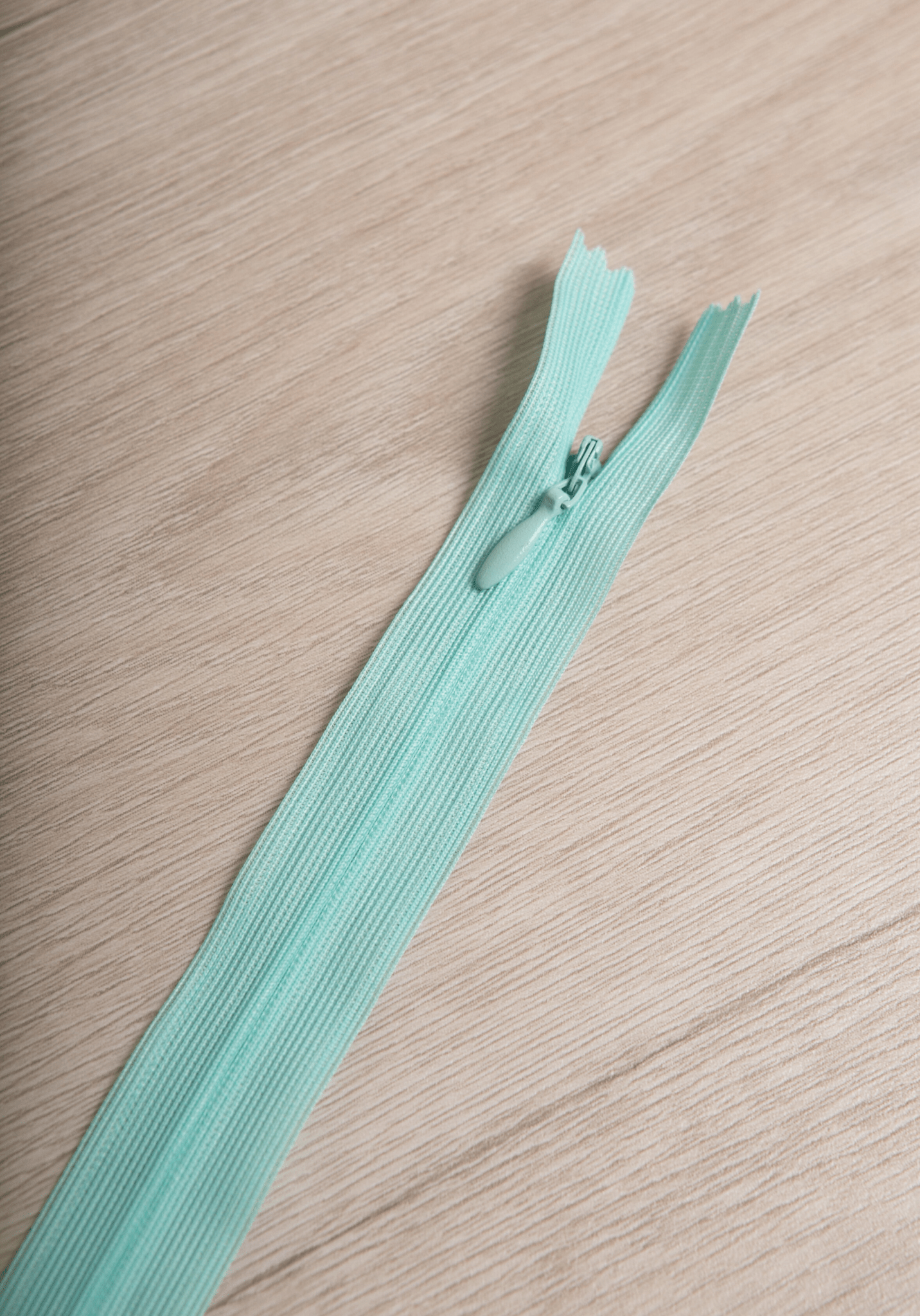 Fermeture éclair invisible 22 cm - Plusieurs coloris - Maison Fauve