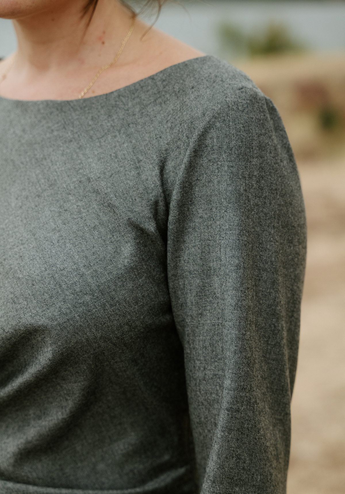 Lightweight heather grey virgin wool flannel fabric