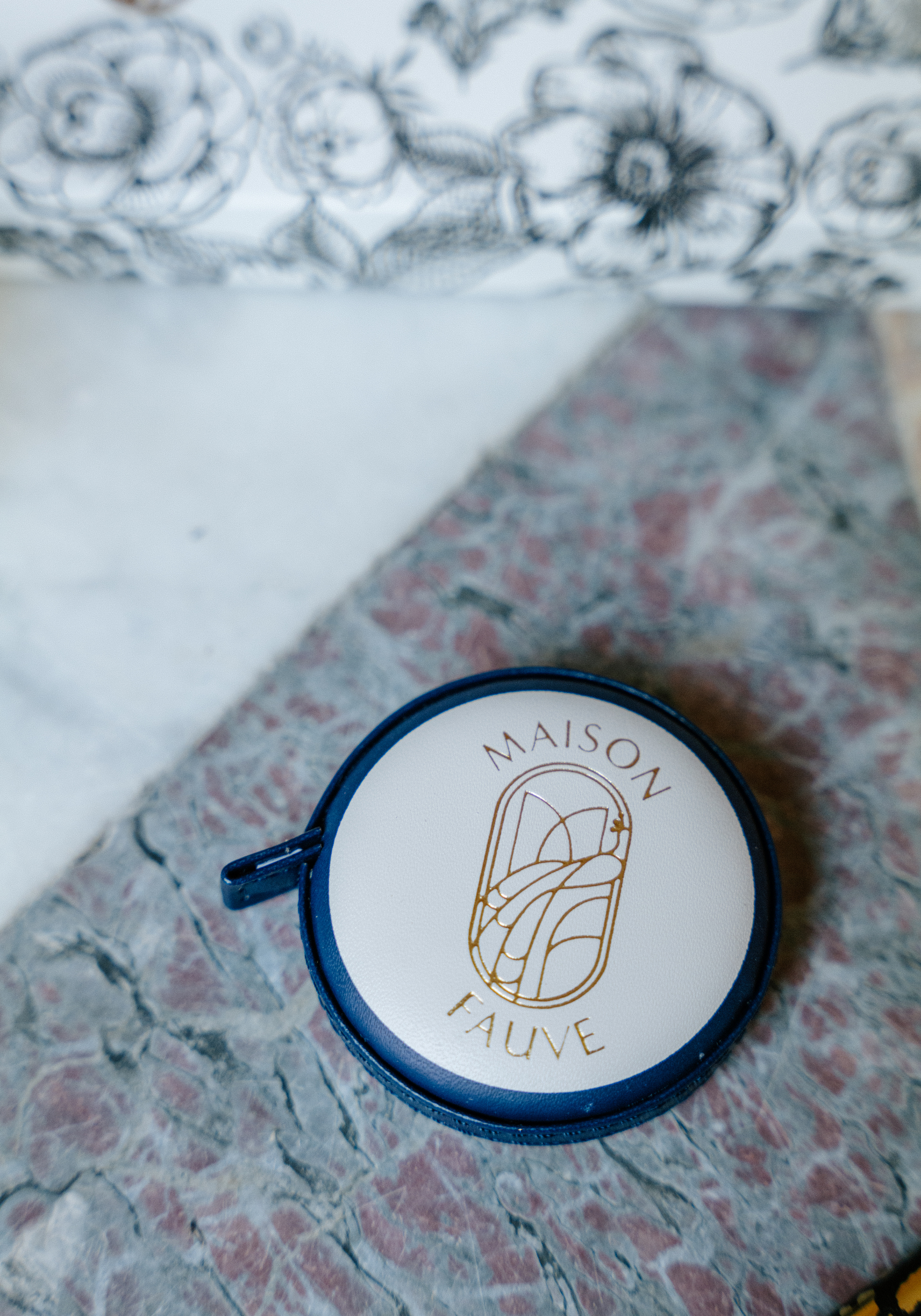 Mètre enrouleur Maison Fauve