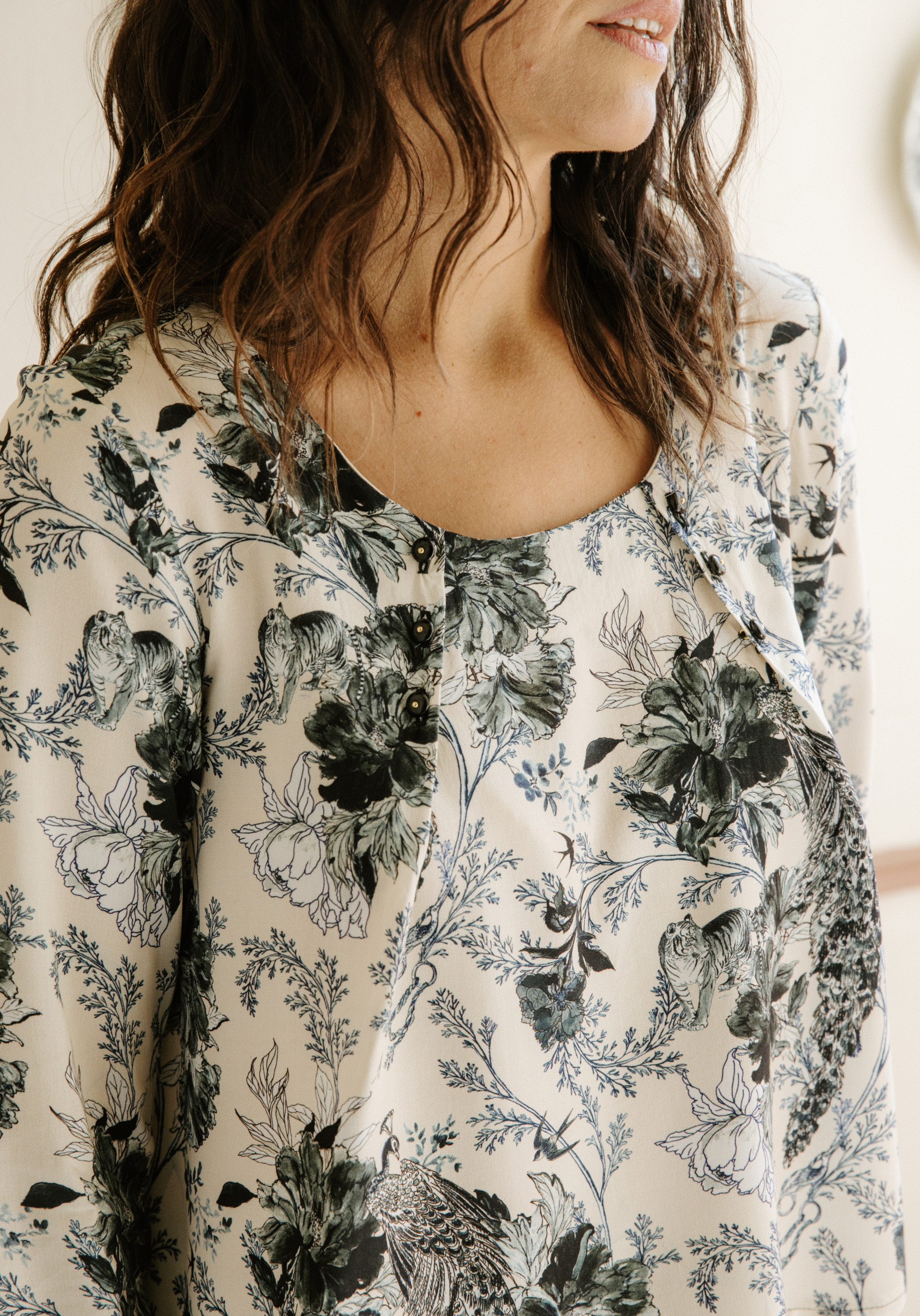 Folio blouse sewing pattern - Envelope pattern