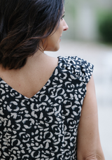 Pétula dress sewing pattern - Clutch pattern