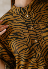 Tissu popeline de viscose imprimée Savage - Tigre Cumin ou Blanc Zèbre
