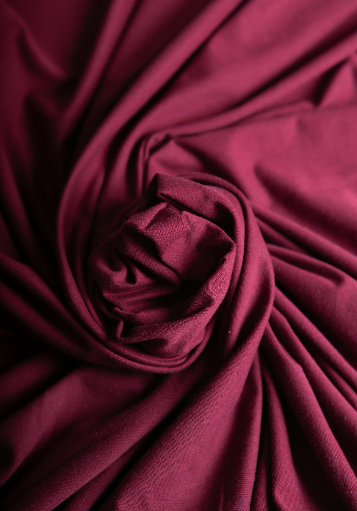 Soft 100% cotton jersey in burgundy and dusty pink