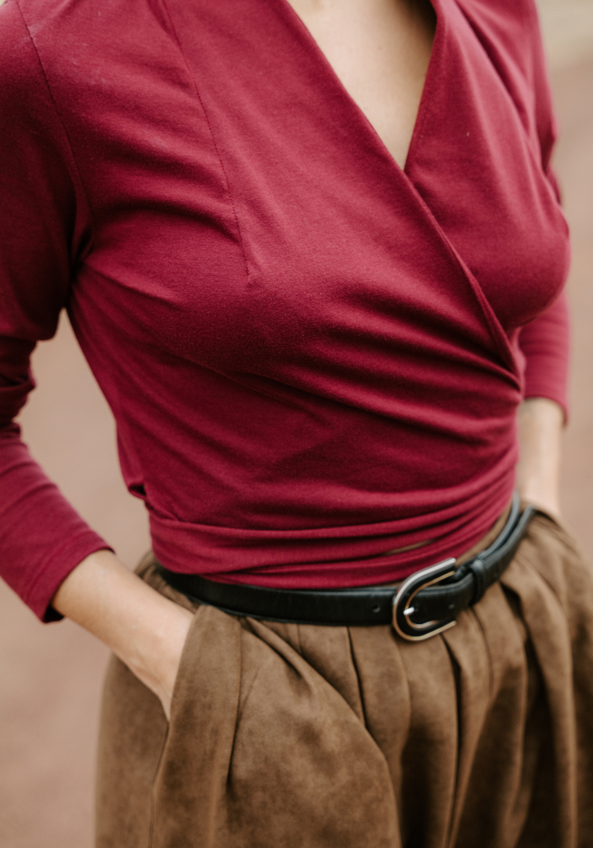 Soft 100% cotton jersey in burgundy and dusty pink