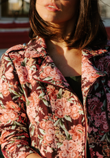 Tissu jacquard fleuri prune Deep Roses