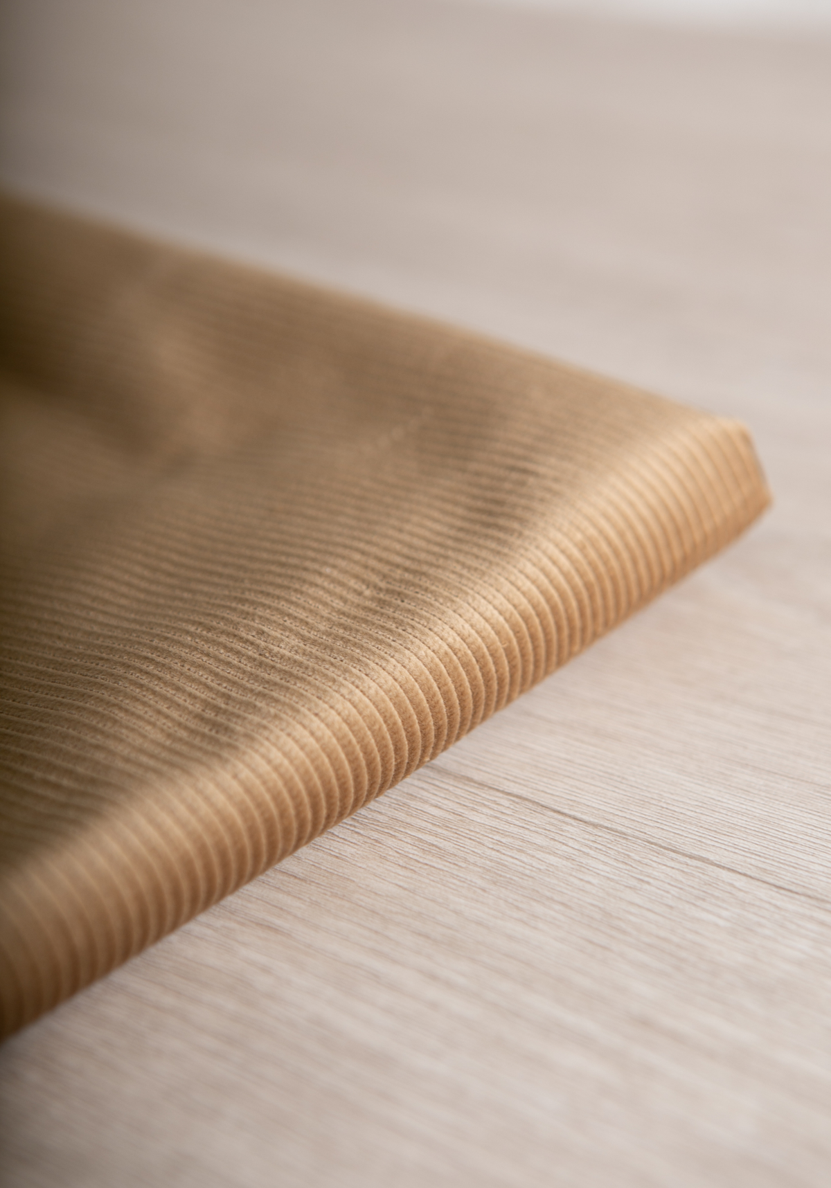 Velours milleraies 100% coton beige, côte de 2 mm