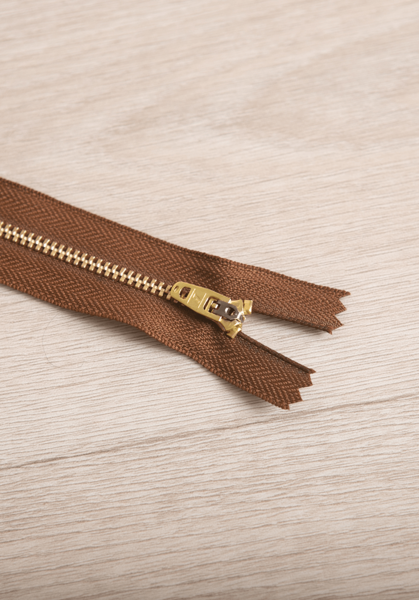 Zip braguette 18 cm pour pantalon et jean femme - Maison Fauve