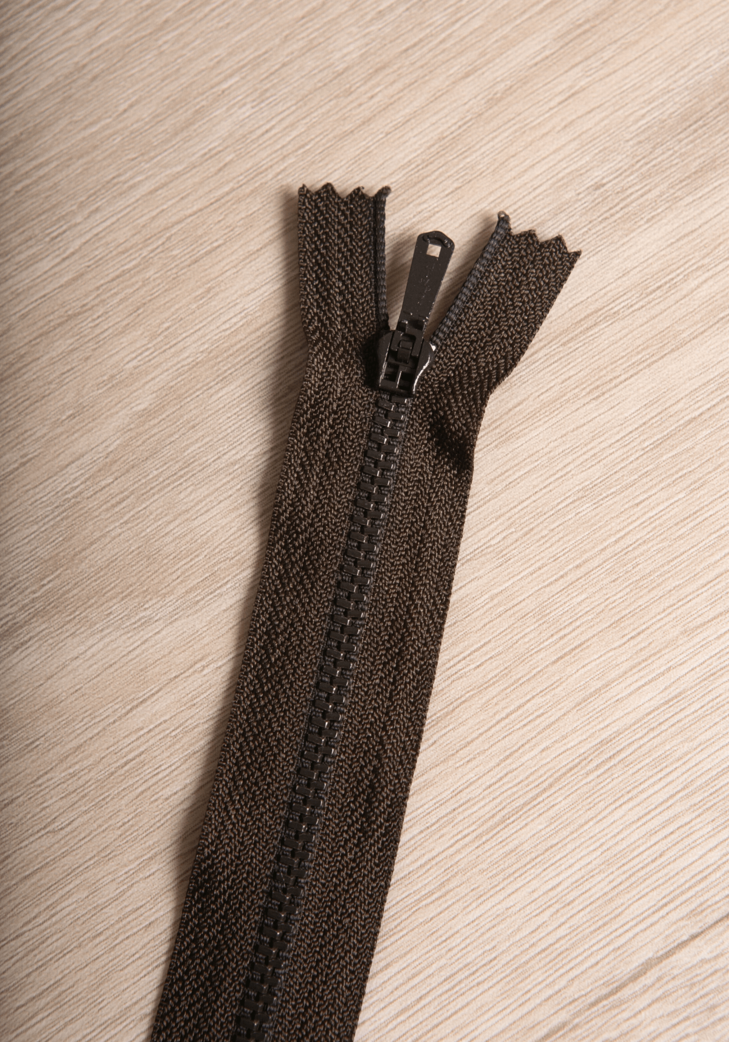 Zip braguette 18 cm pour pantalon et jean femme - Maison Fauve