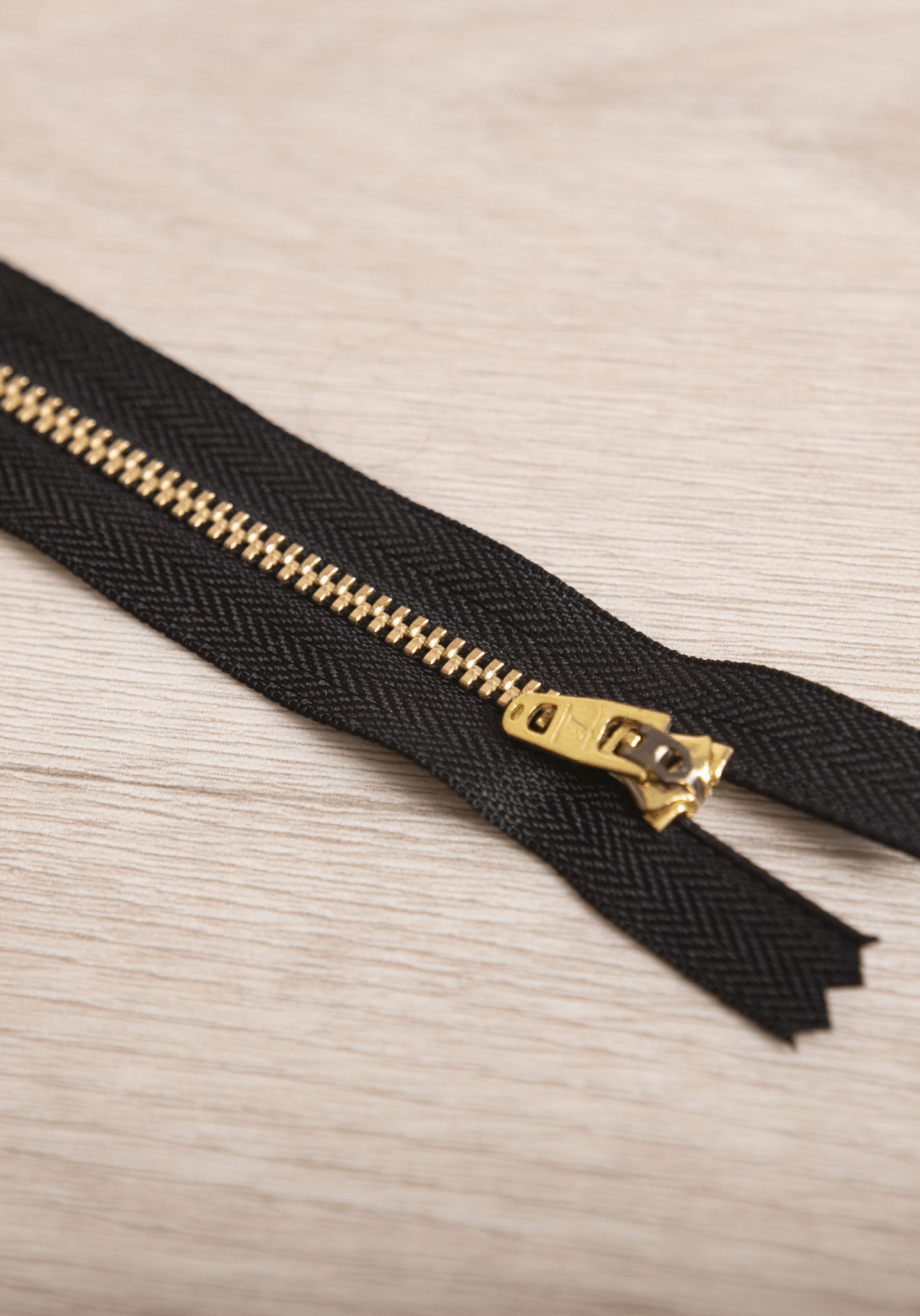 Zip braguette 18 cm pour pantalon et jean femme - Maison Fauve