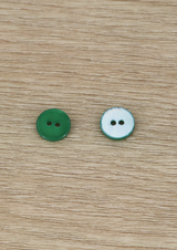Very green mother-of-pearl button Amazone 11 mm
