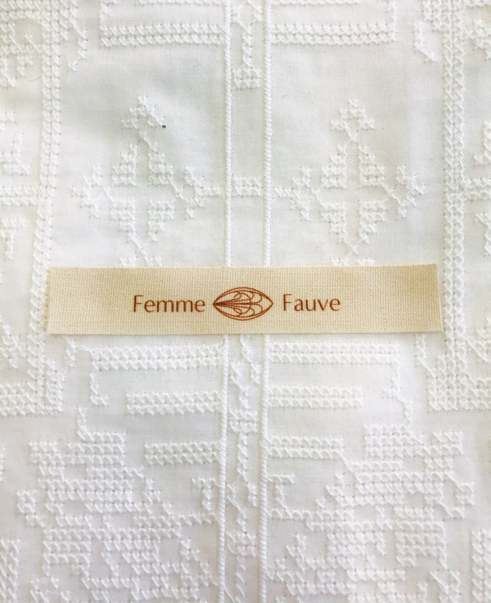 Étiquettes à coudre Femme Fauve - Le lot de 6 étiquettes - Maison Fauve