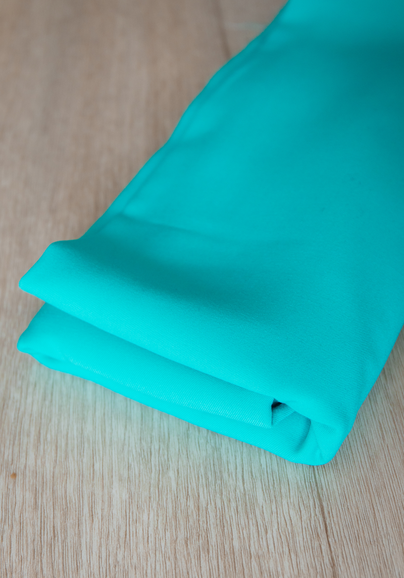 Tissu sergé de viscose unie Bleu Lagon - par 10 cm
