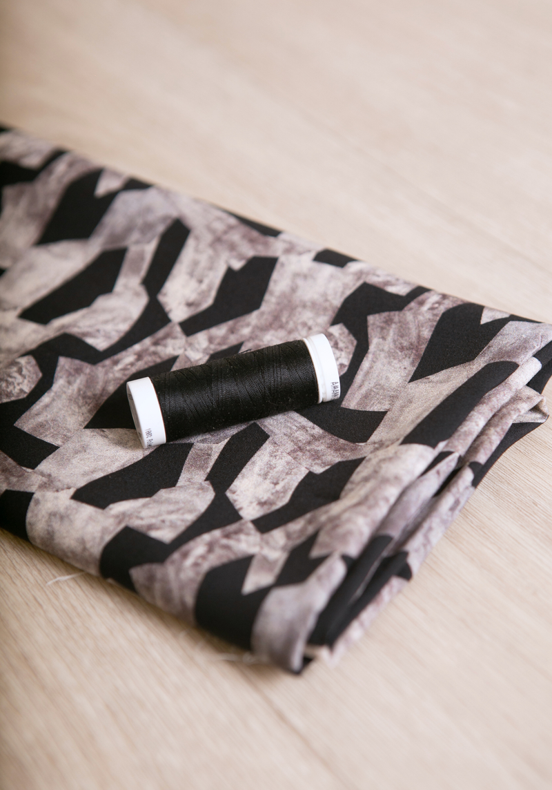 Tissu popeline de viscose imprimée Pietra - Plusieurs coloris