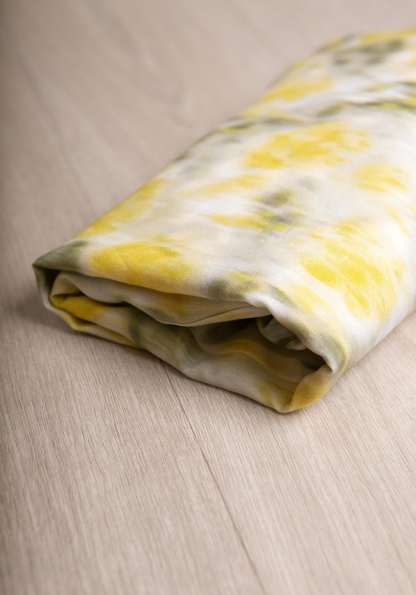 COUPON 120 cm - Tissu popeline de viscose imprimée Abstract Rose - Jaune