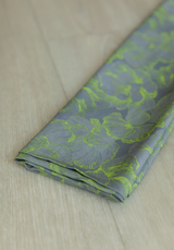 Tissu popeline de viscose imprimée Panache - Gris Sulfure ou Mauve