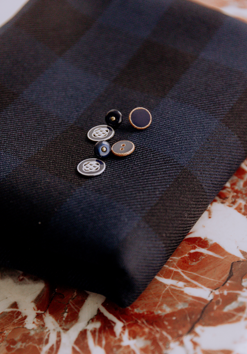 Tissu lainage tartan Bleu Marine et Noir - par 10 cm