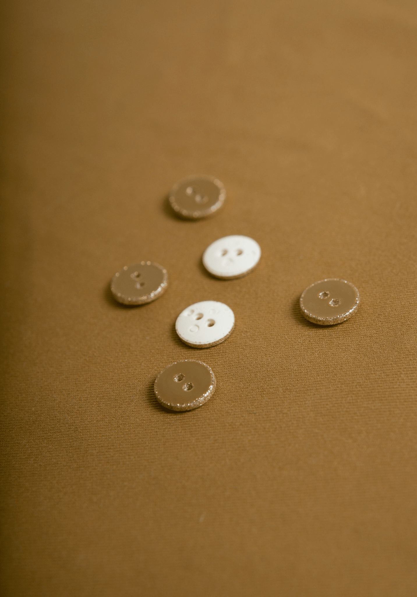 Bouton à paillettes dorées 12 mm - Plusieurs couleurs - Maison Fauve