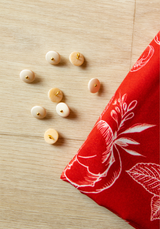 Bouton à queue Wink Mat Écru