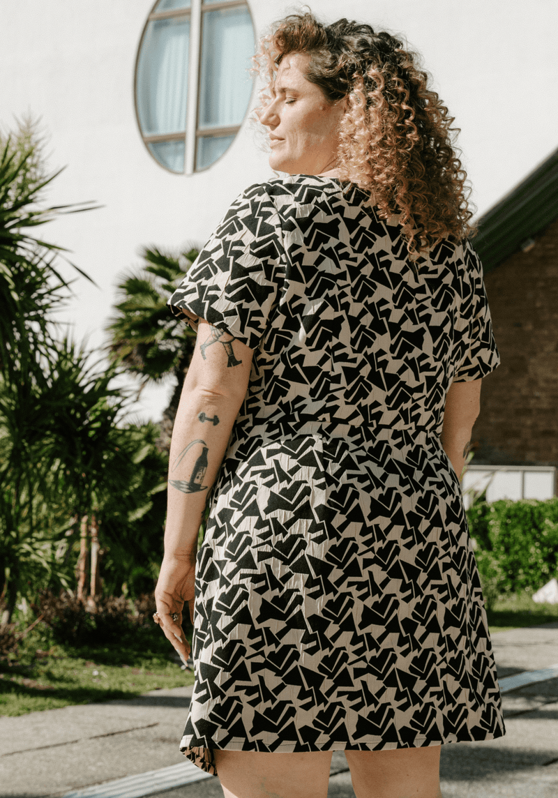 box design dress Balenciaga pushes boundaries once again with its $8,900 cardboard-inspired  dress, turning everyday packaging into high fashion. The bold design is  sparking debate online, blurring the line between art and wearability  #balenciaga #8900dollar #