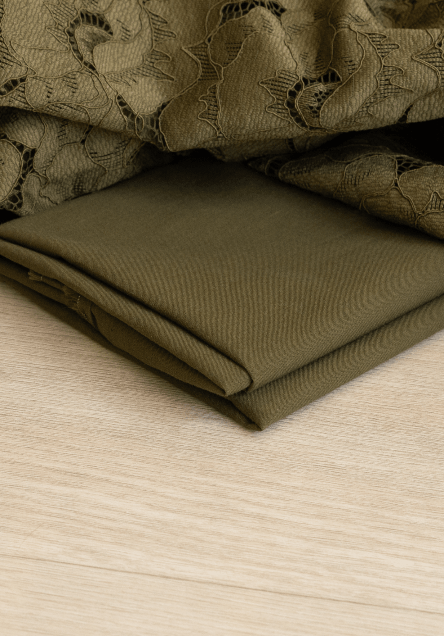 COUPON 150 cm - Tissu voile de coton - vert Mousse - Maison Fauve