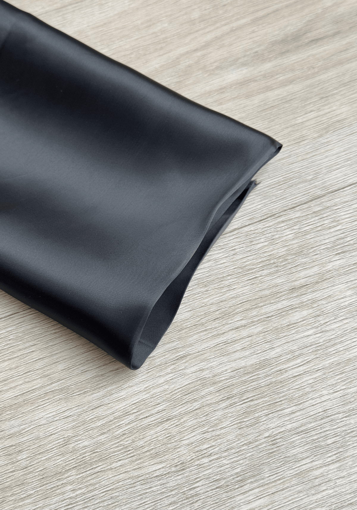 COUPON 60 CM - Tissu doublure pour manteau et veste - Noire - Maison Fauve