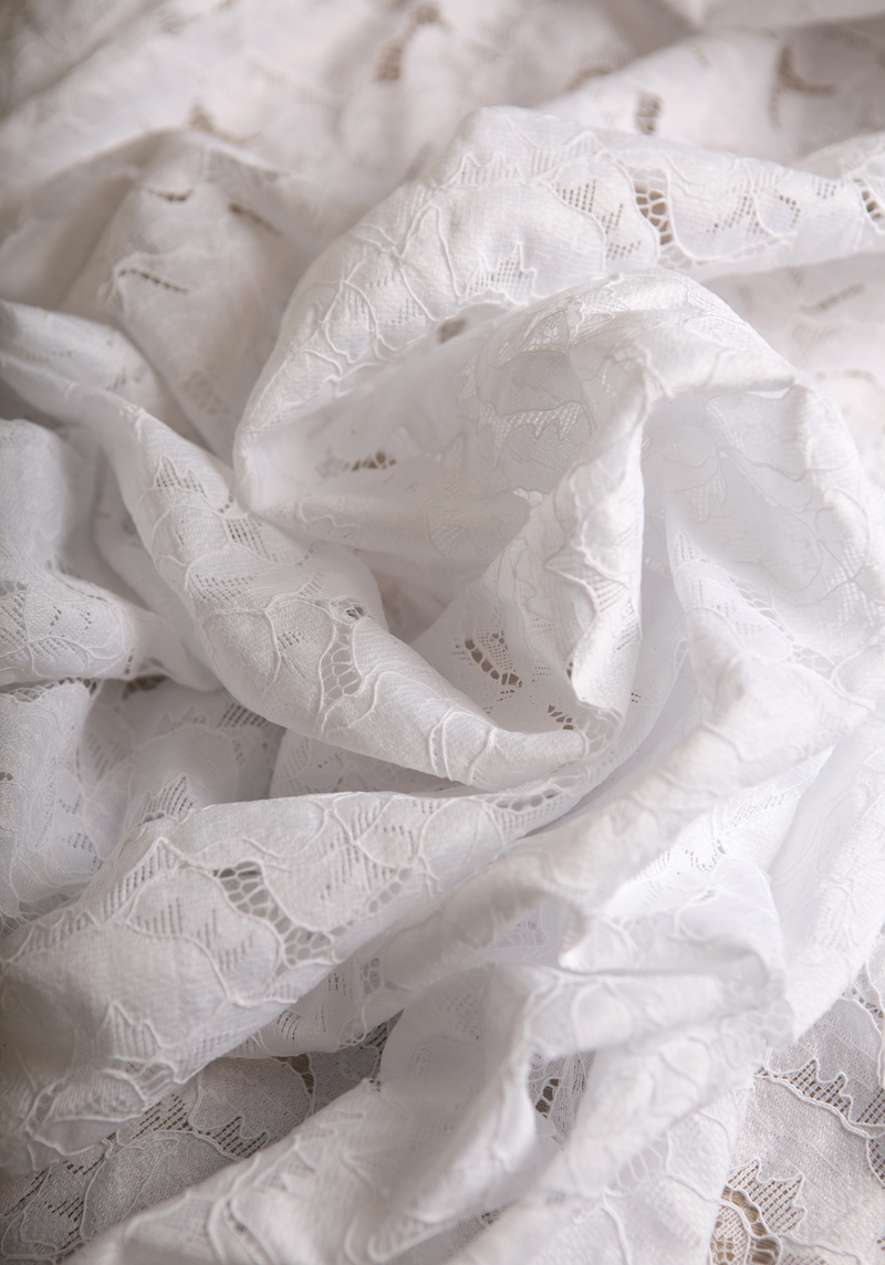 Tissu dentelle florale Daphné - Plusieurs coloris