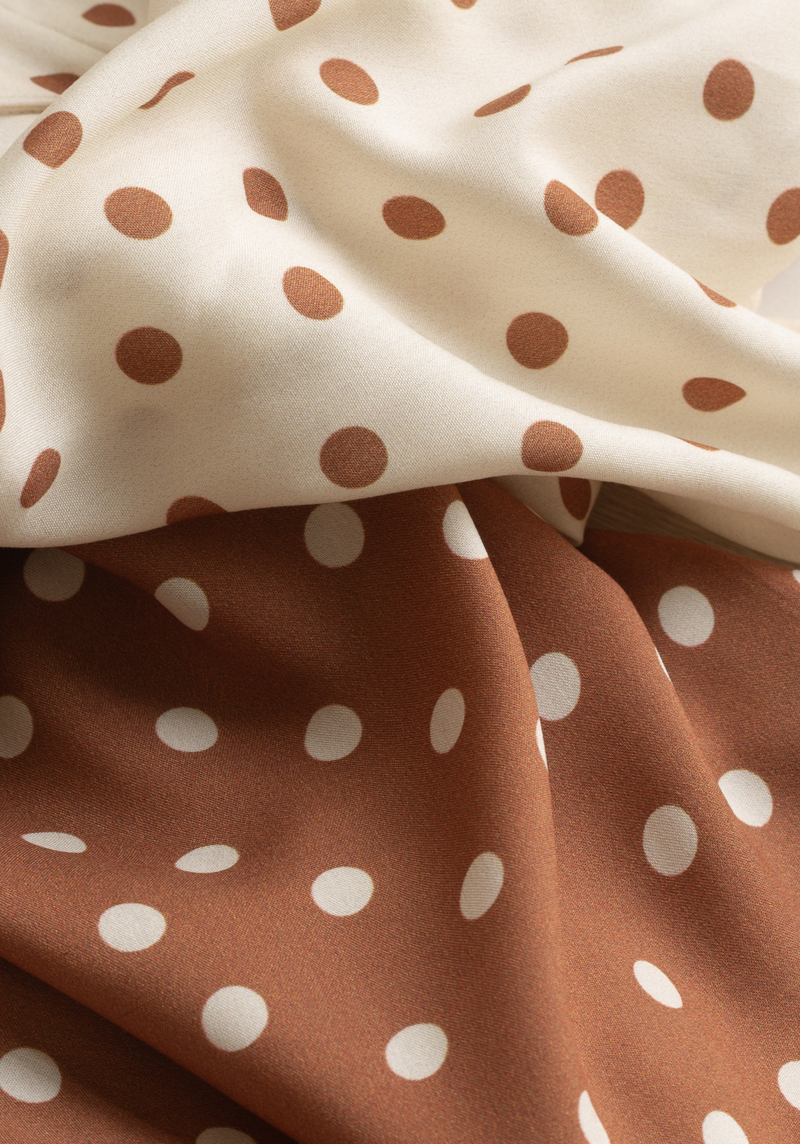 Tissu popeline de viscose imprimée Lunares - Plusieurs couleurs