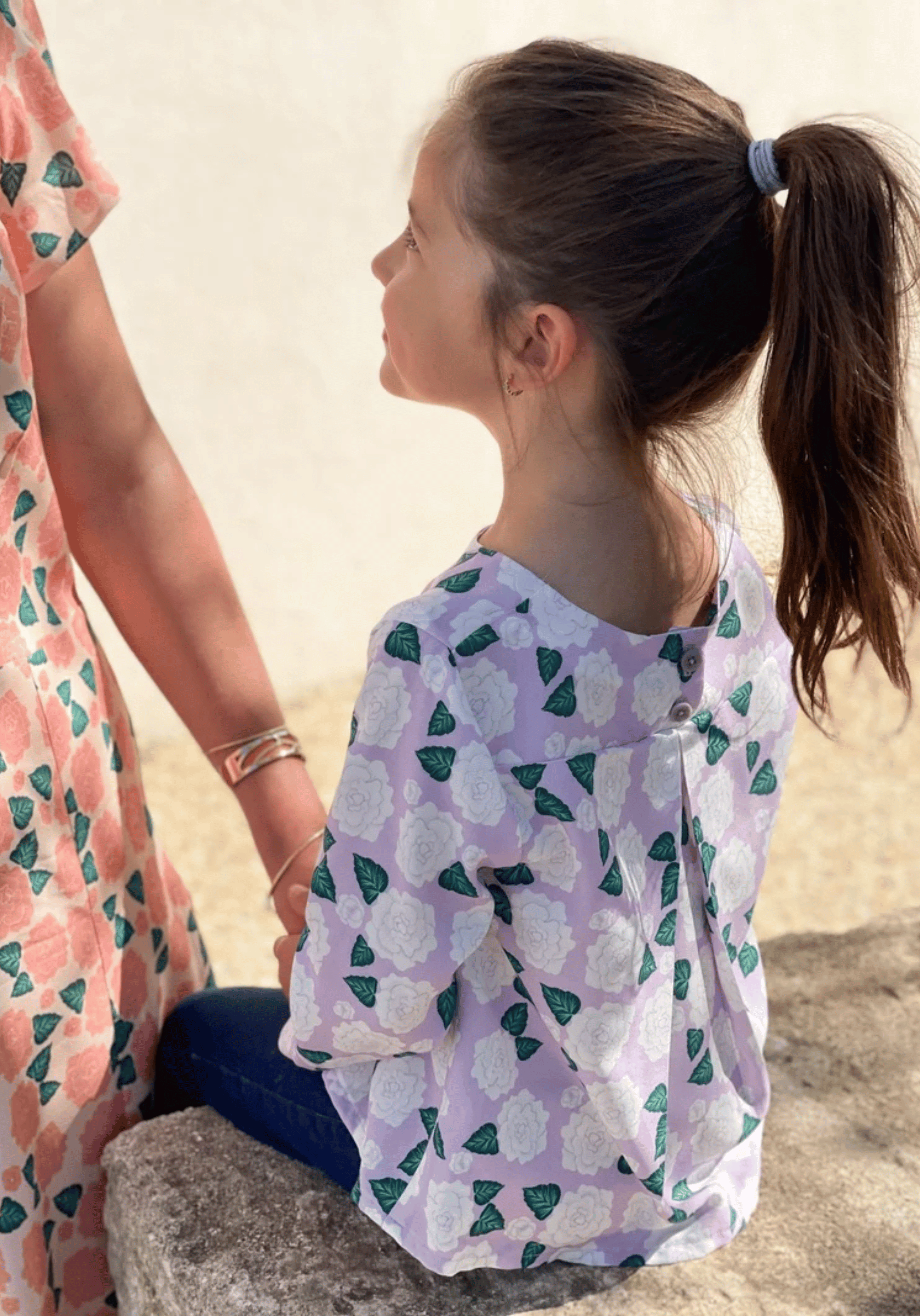 Girl's blouse sewing pattern Miss Violette - Paper pattern