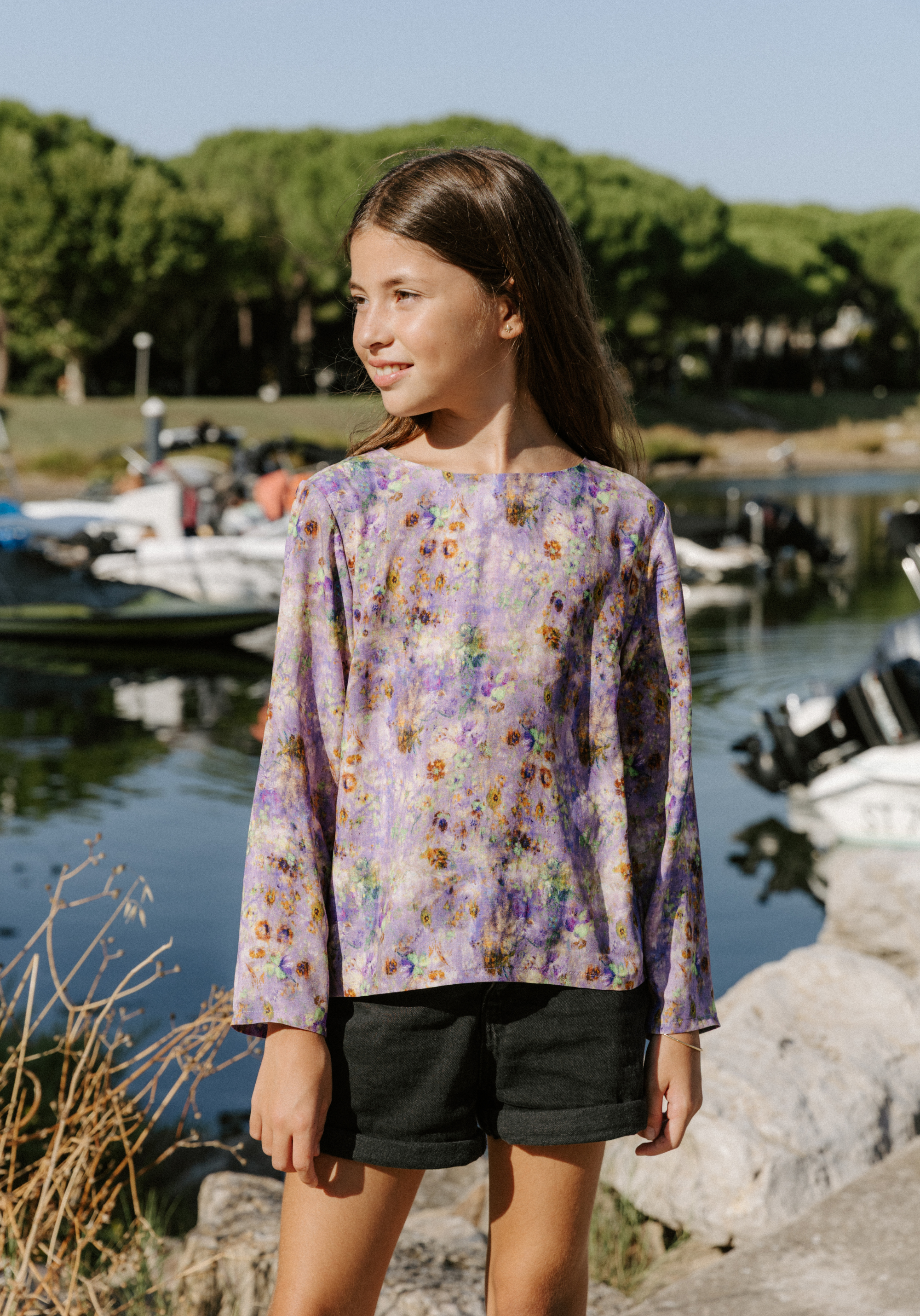 Girl's blouse sewing pattern Miss Violette - Paper pattern