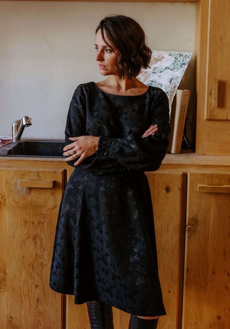 Primrose dress sewing pattern / Clutch pattern
