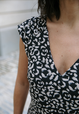 Pétula dress sewing pattern - Clutch pattern