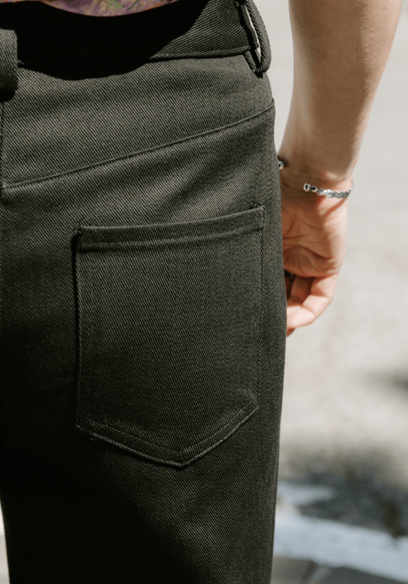 Tissu gabardine de coton uni – Plusieurs coloris - Maison Fauve