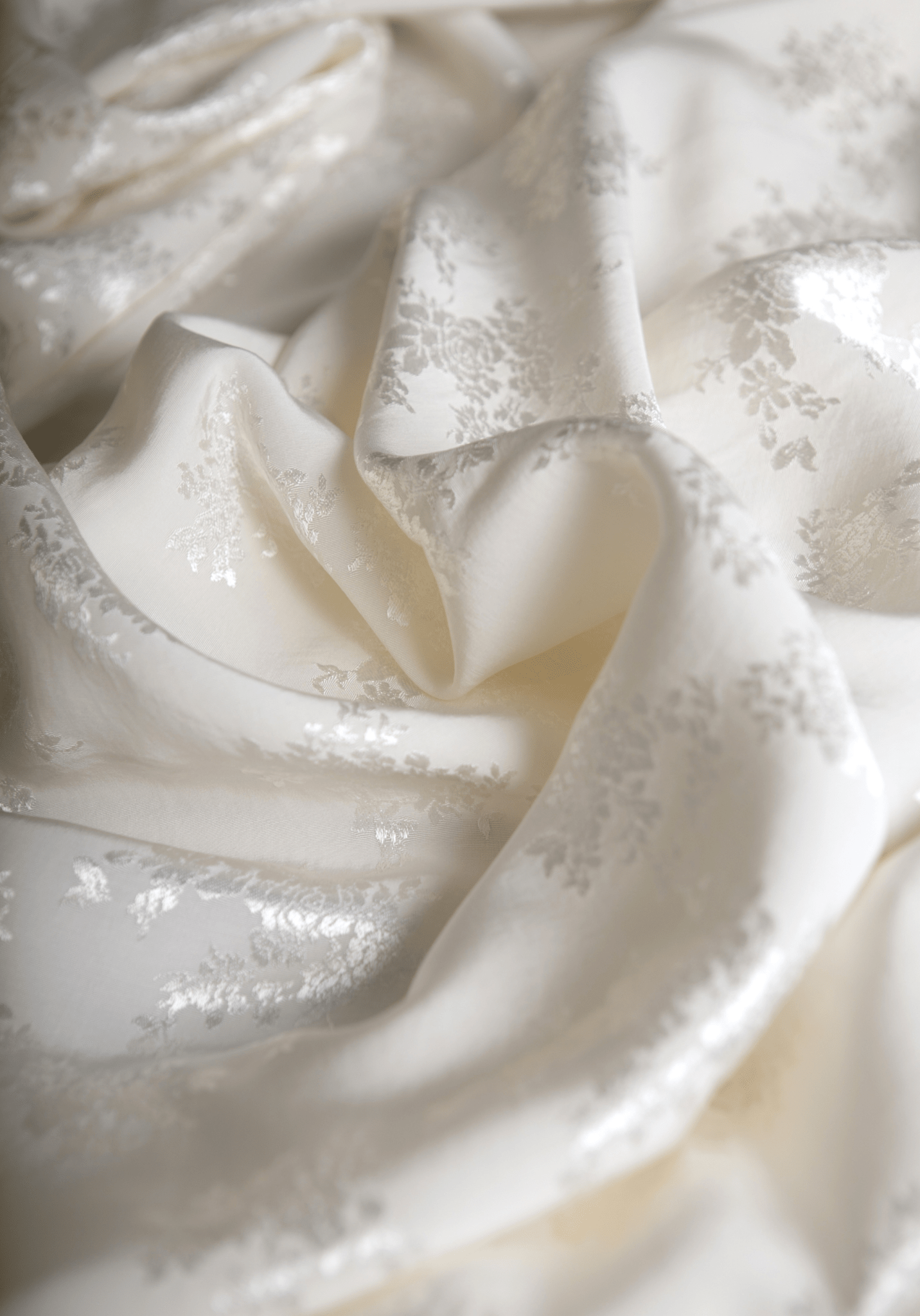Tissu jacquard de viscose Poésie - Plusieurs couleurs - Maison Fauve