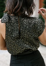 Santa Fe Top Sewing Pattern / PDF (A4, A3, A0, US Letter) - Frames, Layers by Size, Video Projection