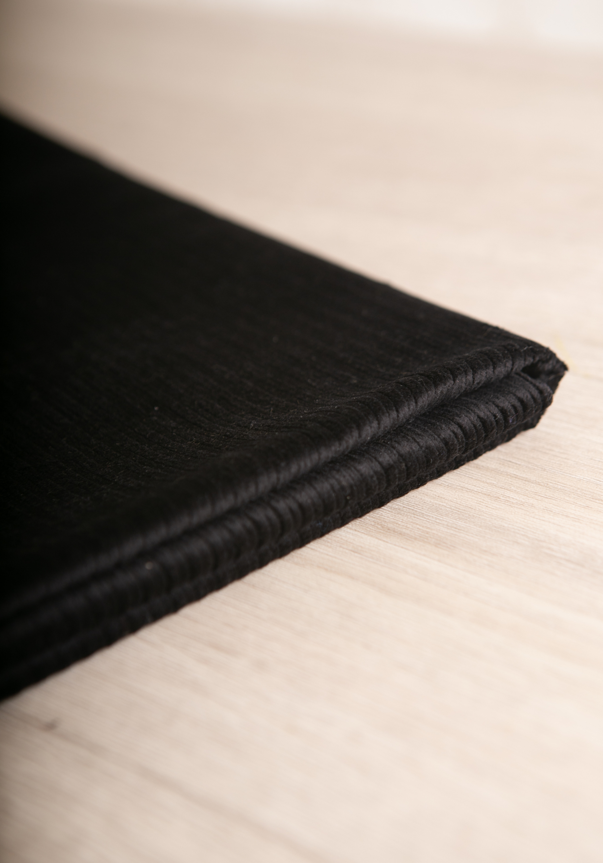 Tissu velours côtelé - Noir ou Camel