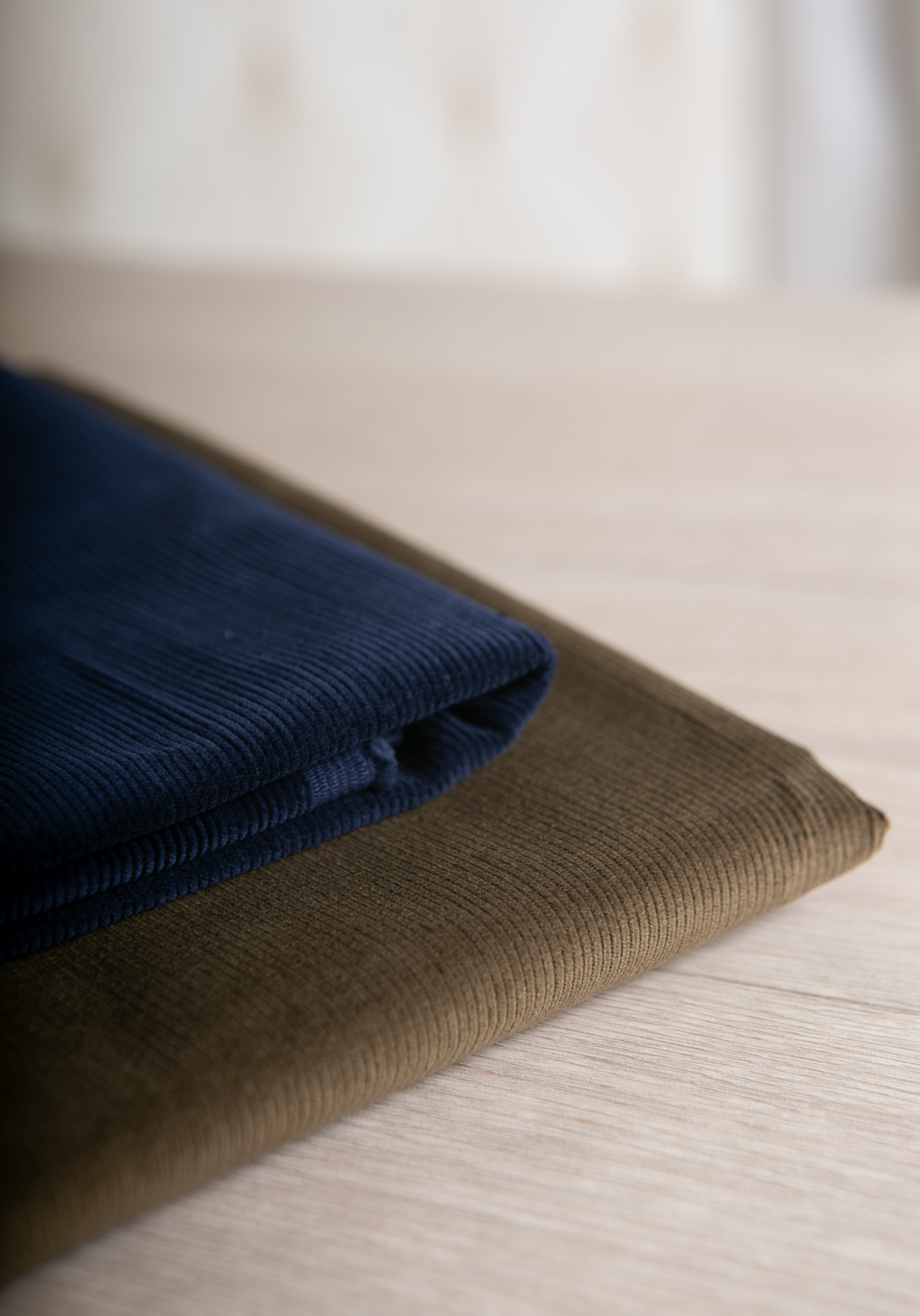 Velours milleraies 100% coton, côte de 2 mm