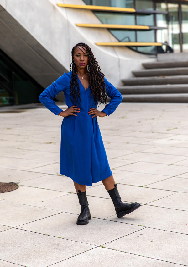 Couture Une Robe Portefeuille Le Patron De La Robe Cache-coeur