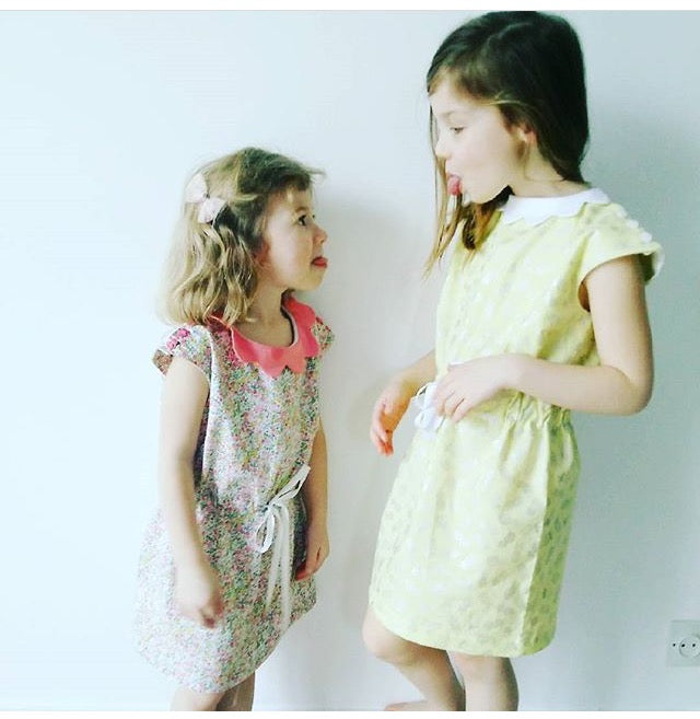 Miss Austen Girls Dress Sewing Pattern / PDF (A4, A3, A0, US Letter) - Frames, Layers by Size, Video Projection
