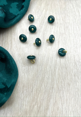 Bouton à coudre en nacre Wink Glossy 10 mm - Plusieurs couleurs