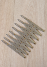 Buttonhole measuring ruler